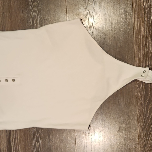 ❤️ NWT! ABERCROMBIE & FITCH WHITE HENLEY THONG BODYSUIT, MEDIUM - Picture 5 of 10